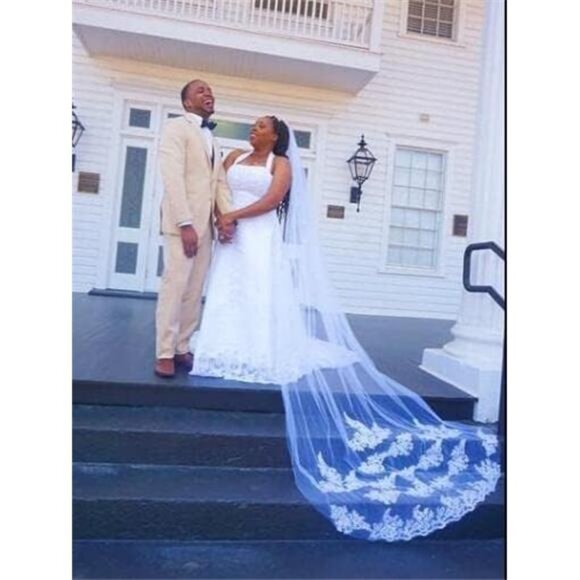 MisShow White Ivory Wedding Veils Lace Edge Cathedral Length Wedding Bridal